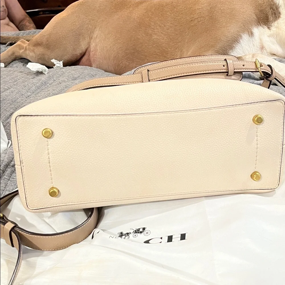 Coach Cream and Tan Leather Willow Shoulder Bag - Picture 8 of 16